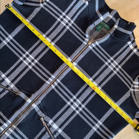 Lauren Ralph Lauren Women's Grey & White Plaid Cardigan Sweater, Zip Front. XL - Picture 13 of 16